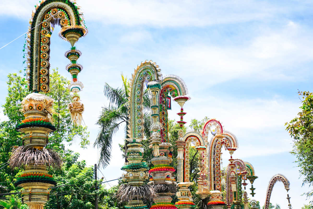 Penjor for Galungan in Bali.jpg