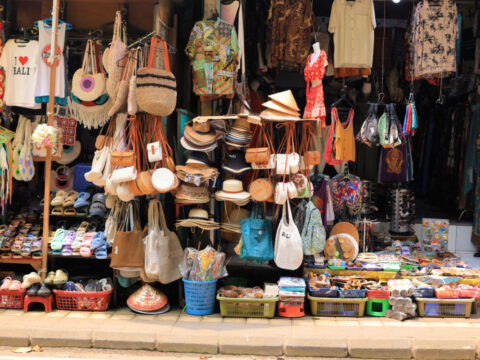 More Bali Tourists Are Shipping Souvenirs Home But Is It Value For Money?