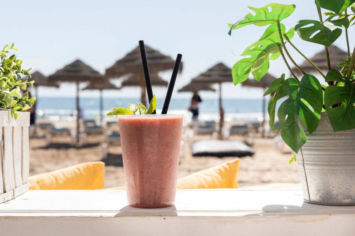 Smoothie on the Beach in Bali.jpg