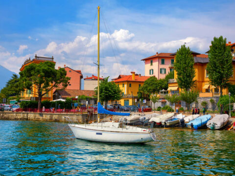 Italy Imposes Huge Fines For Culturally Disrespectful Tourists: Could Bali Follow Suit?